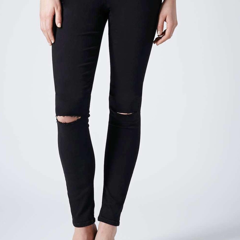 F21 Black Knee Slit Skinny Jeans